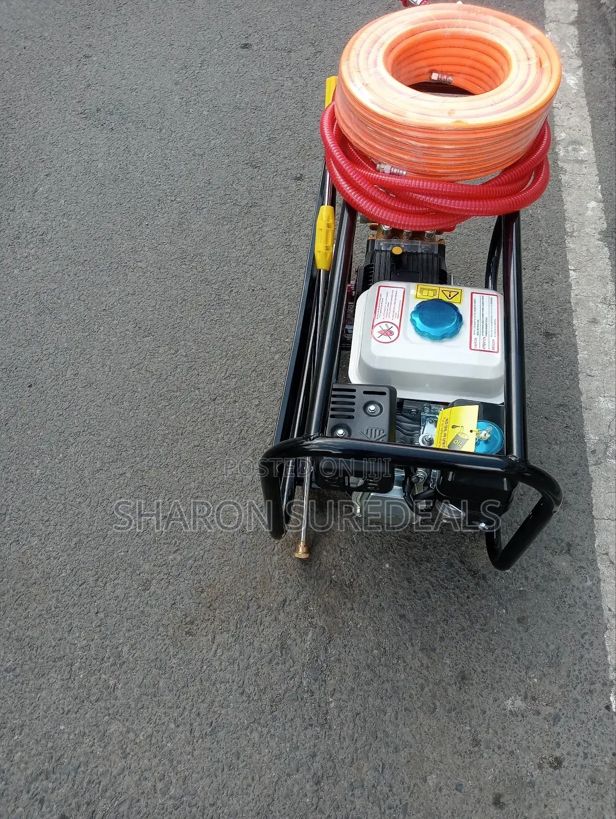 Four Wheel Trolley Sprayer Engine Type