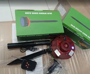 Loud 110db Siren With Flashing Red Lights to Instantly Deter Intruders