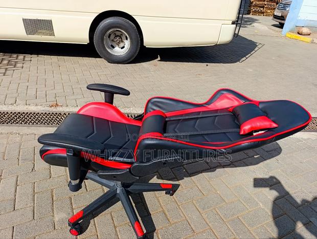 Red Gaming Chair - thumbnail 2