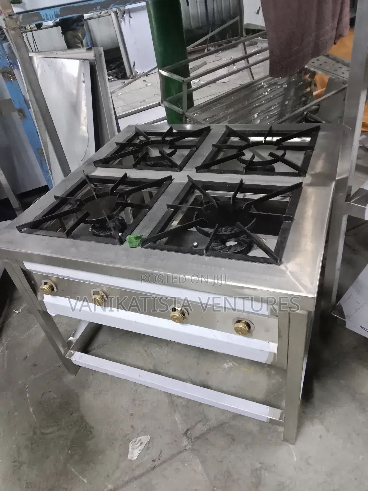 Heavy-Duty 4 Burner Gas Cooker – Stainless Steel