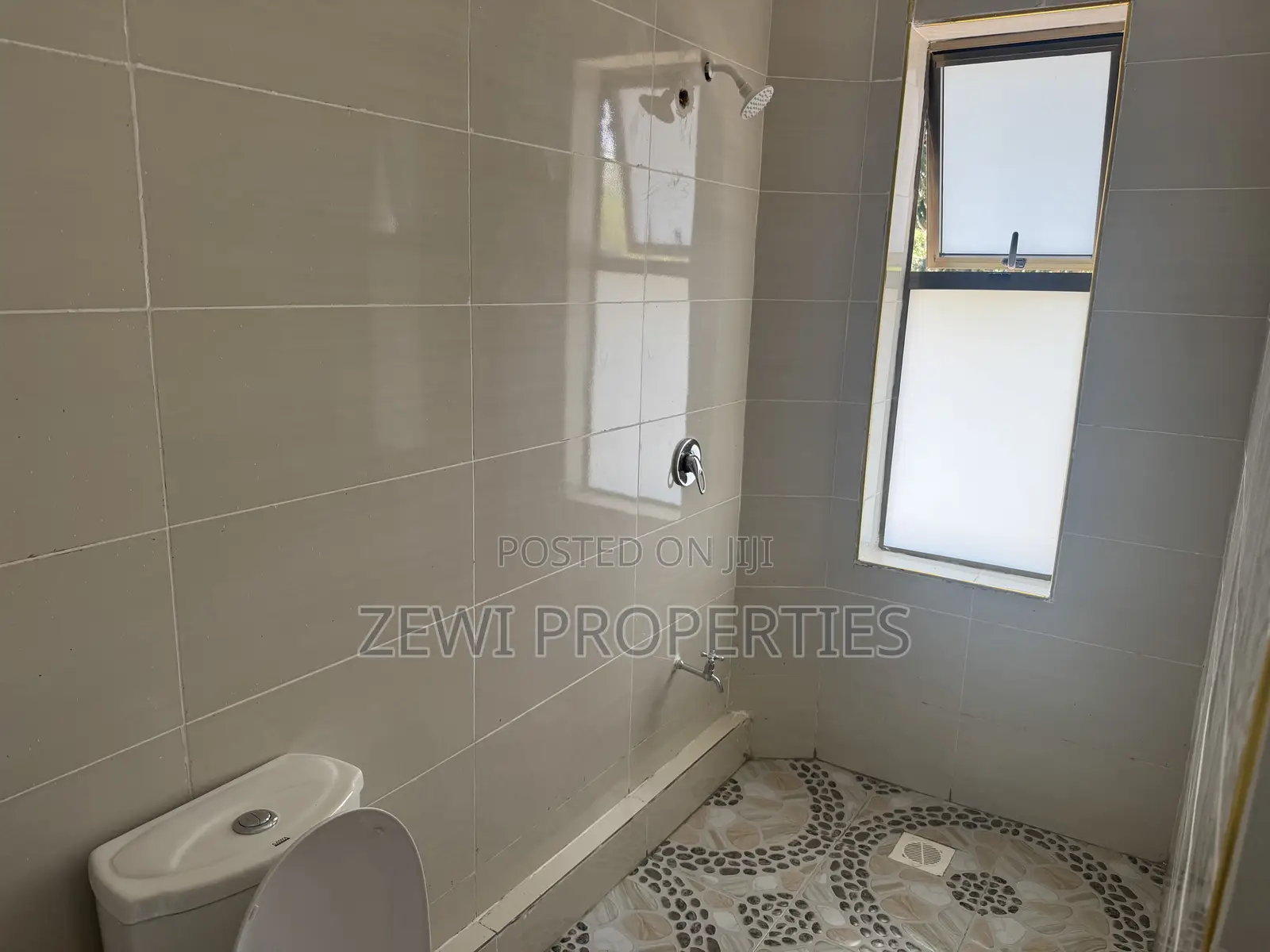 3bdrm Apartment in Kerarapon for rent