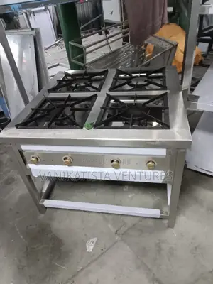 Heavy-Duty 4 Burner Gas Cooker – Stainless Steel