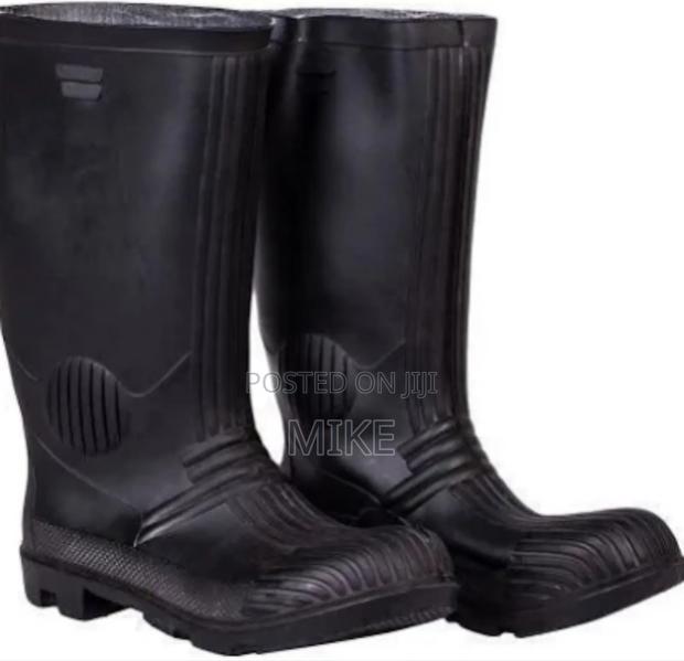 Heavy Duty Bata Gumboots - thumbnail 2