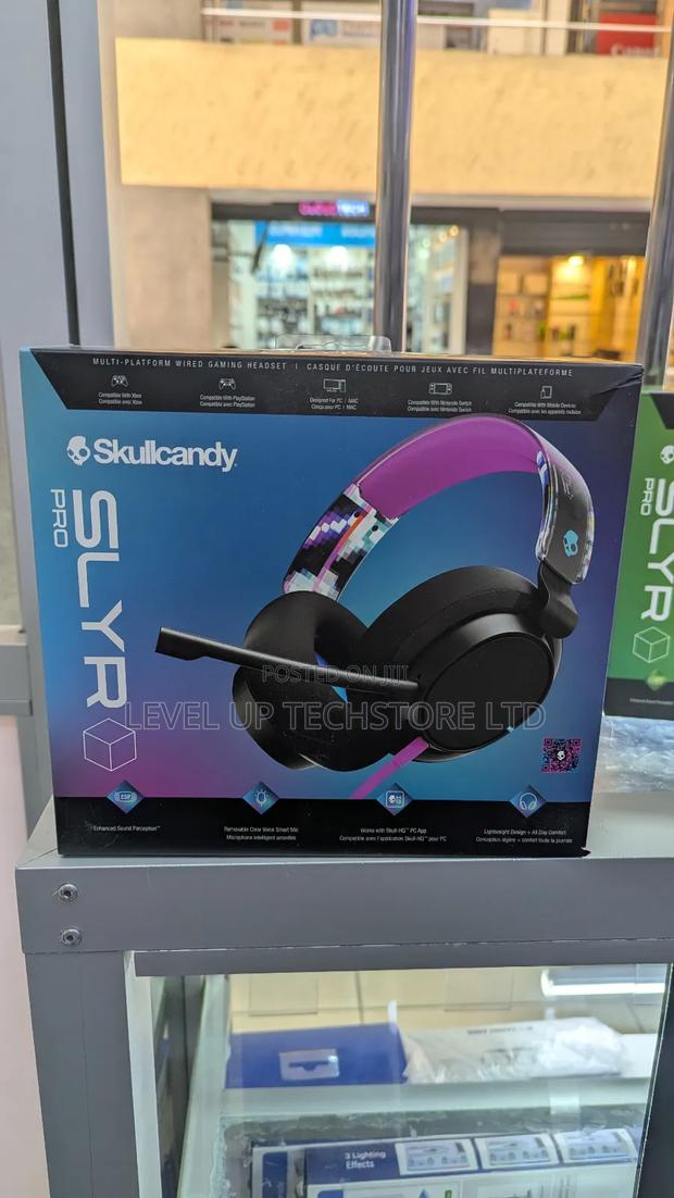 Skullcandy Slyr Pro Wireless Multi-Platform Gaming Headset - thumbnail 2
