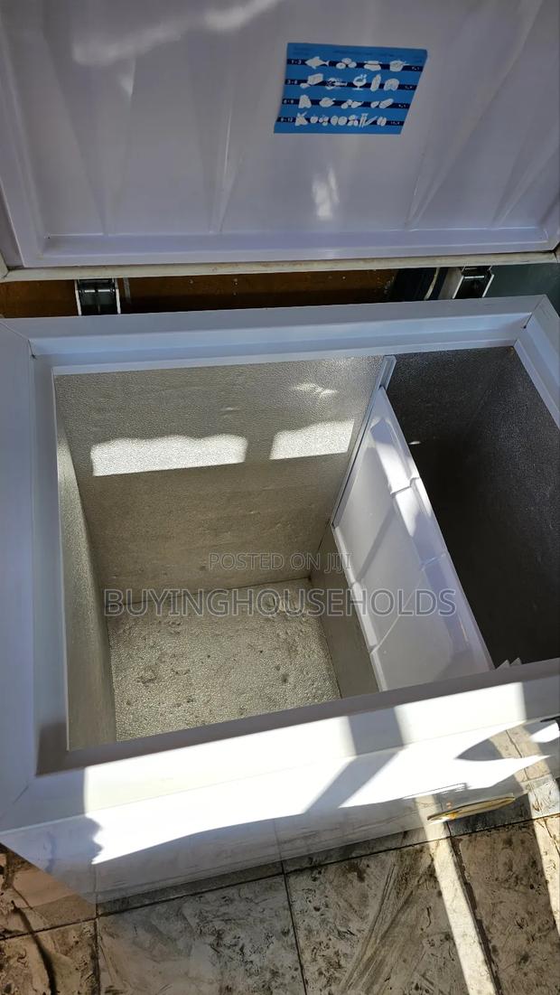 Lg 200l Chest Freezer - thumbnail 2