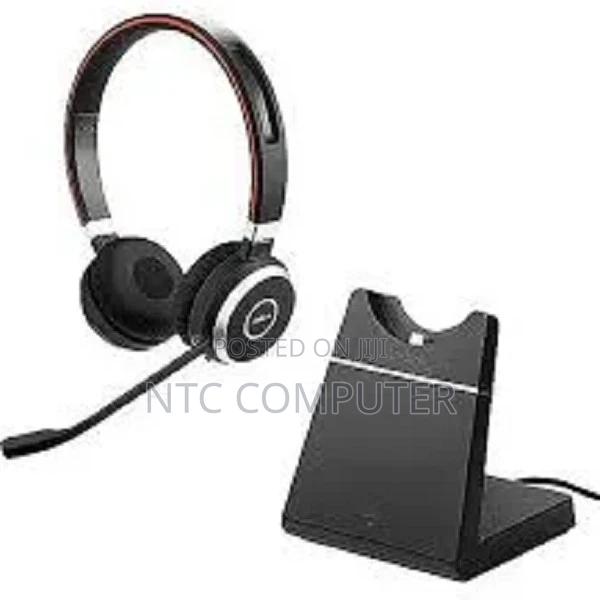 Jabra Evolve 65 Se Stereo Headset With Link380a (Usb-A) (With Stand) - main view