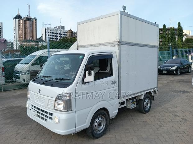 Km Suzuki Carry High Closed Body 2018 White