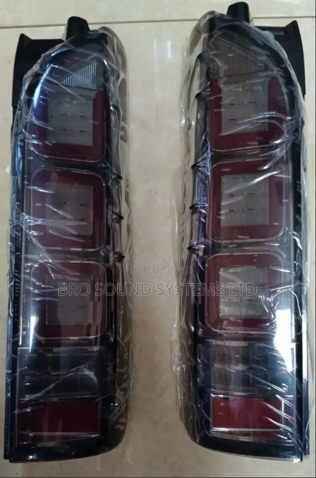 Toyota Hiace Smoked Led Tail Lights