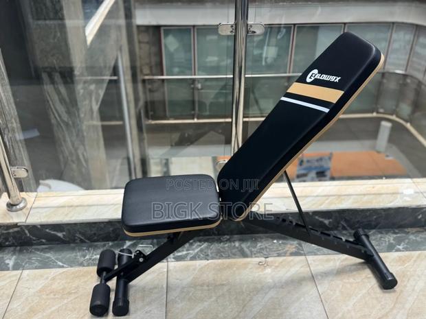 Workout Gym Bench With Strong Handle - main view