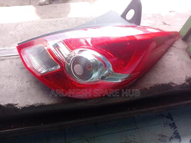 Nissan Tida Station Wagon Rear Light - thumbnail 2