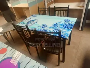 Flowered Dining Set