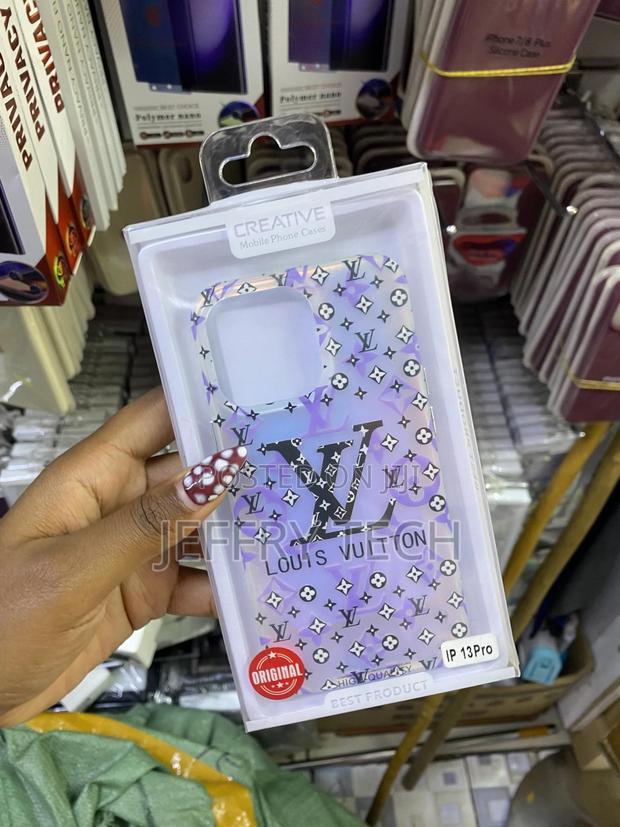 Monogram Elegant Floral Luxury Louis Vuitton Case for iPhone 13 Pro - thumbnail 3