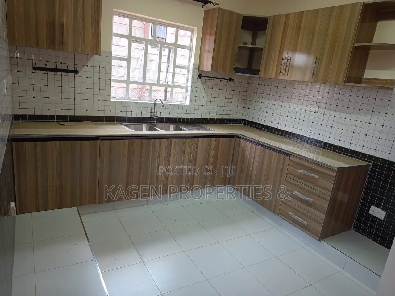 3bdrm Bungalow in Ngong for sale