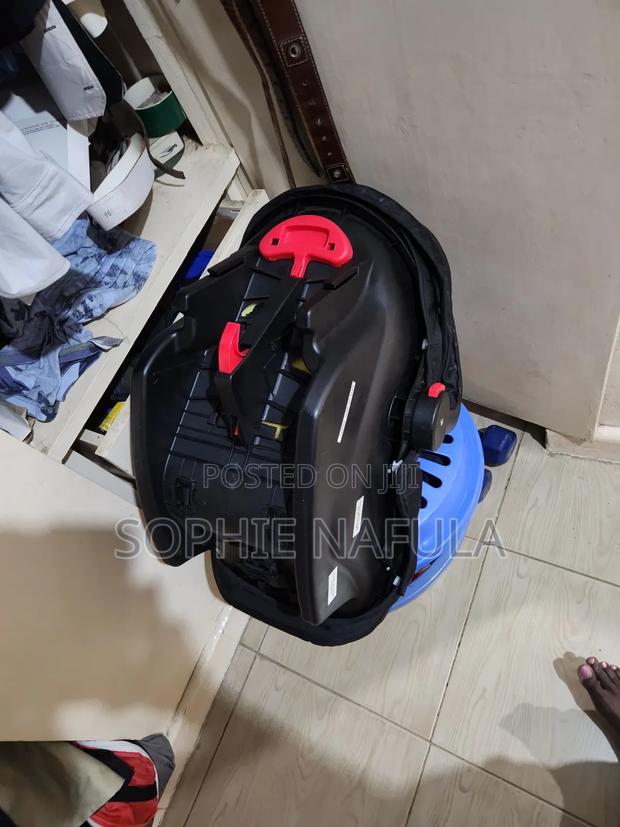 Baby Carry Cot - thumbnail 3