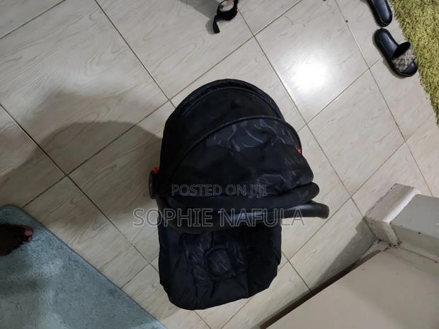 Baby Carry Cot - thumbnail 4