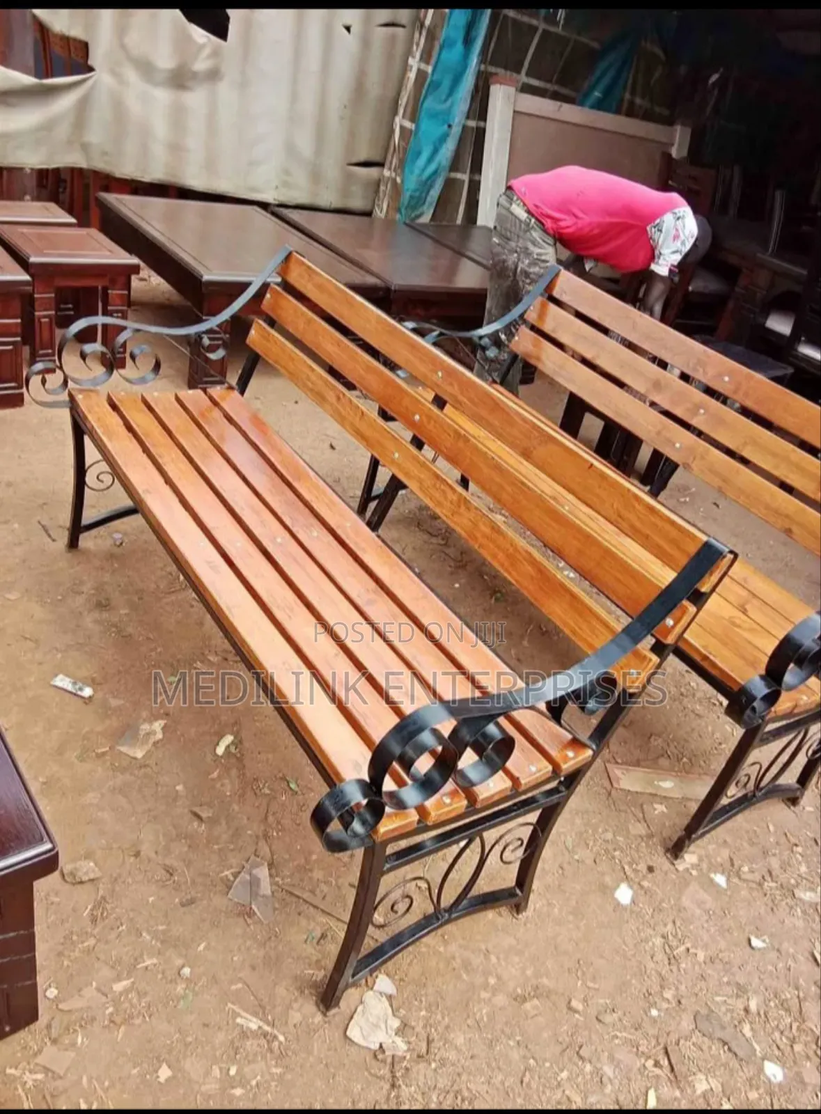 Wooden Metallic Garden Outdoor Benches
