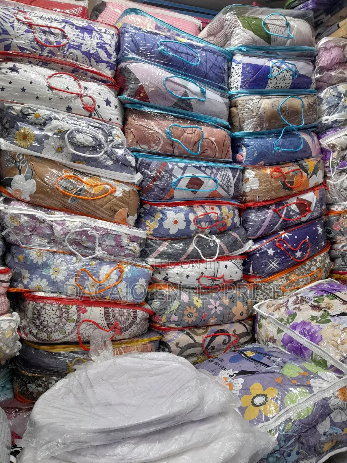 Quality Normal Duvets Size 4*6,5*6, 6*6