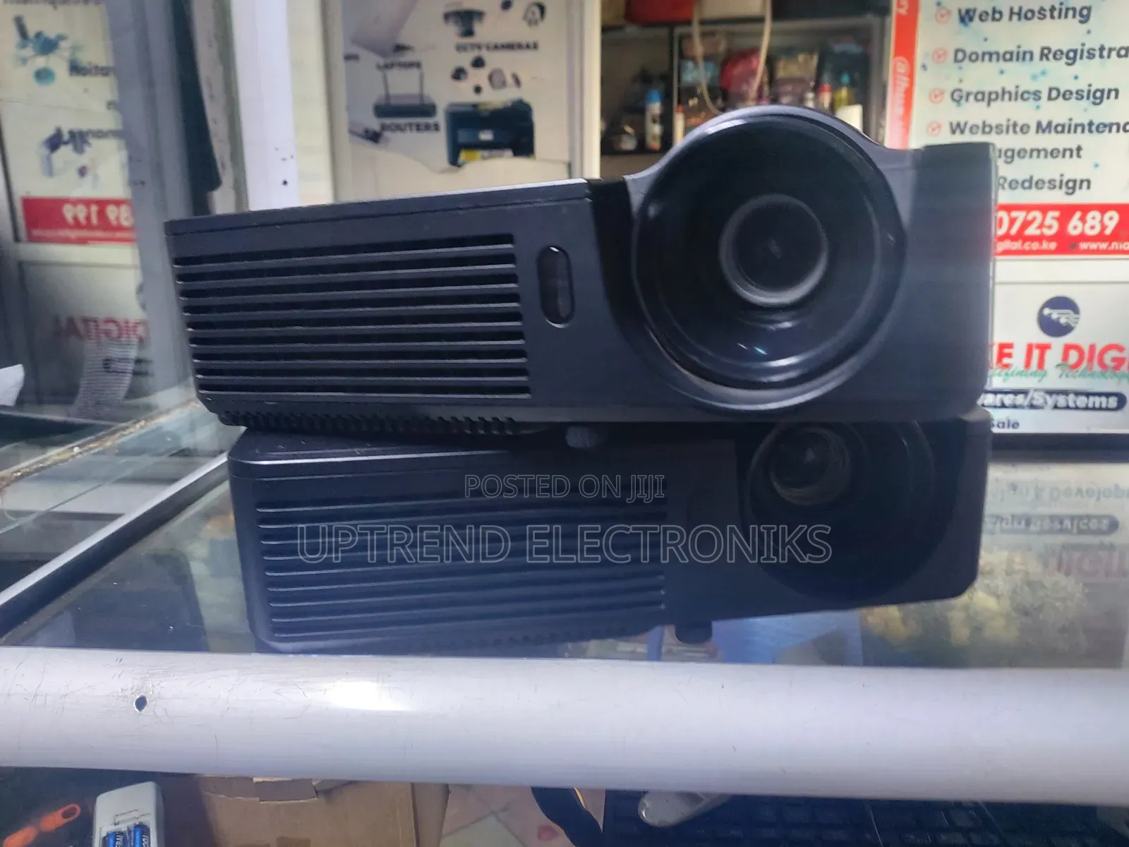 Infocus In112 DLP Projector