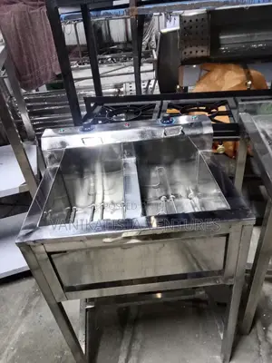 Commercial Electric Fryer
High-Performance Deep Fryer