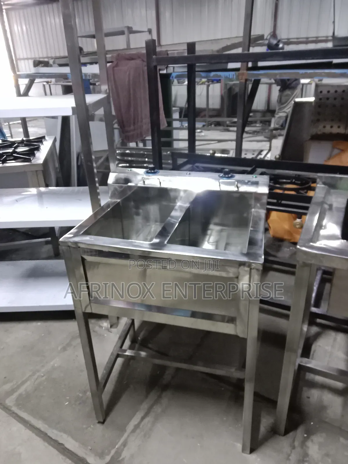 Commercial Electric Fryer
High-Performance Deep Fryer