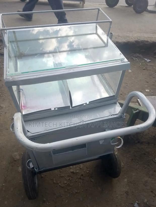 Snacks Trolley - main view