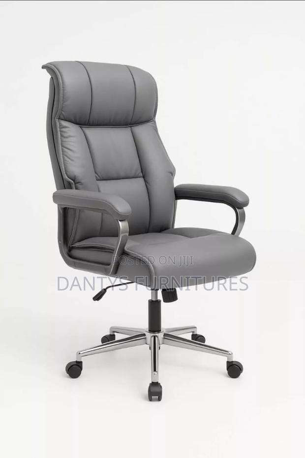 Executive Office Chair