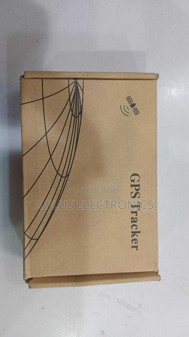 Car GPS Vehicle Tracker and Locator - main view