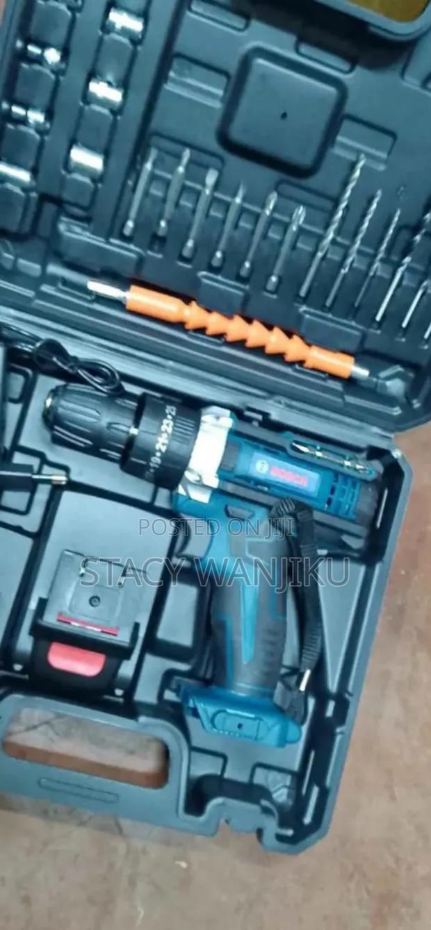 Well Performing Cordless Drill/ Bosch Drill - main view