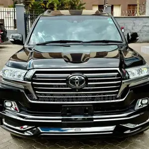 Toyota Land Cruiser 4.6 V8 ZX 2018 Black