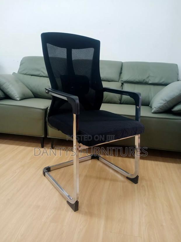 Boardroom Chair, Waiting, Visitors Chair - thumbnail 3