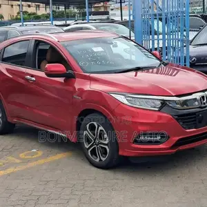 Honda Vezel 1.5 Hybrid 2WD 2018 Red