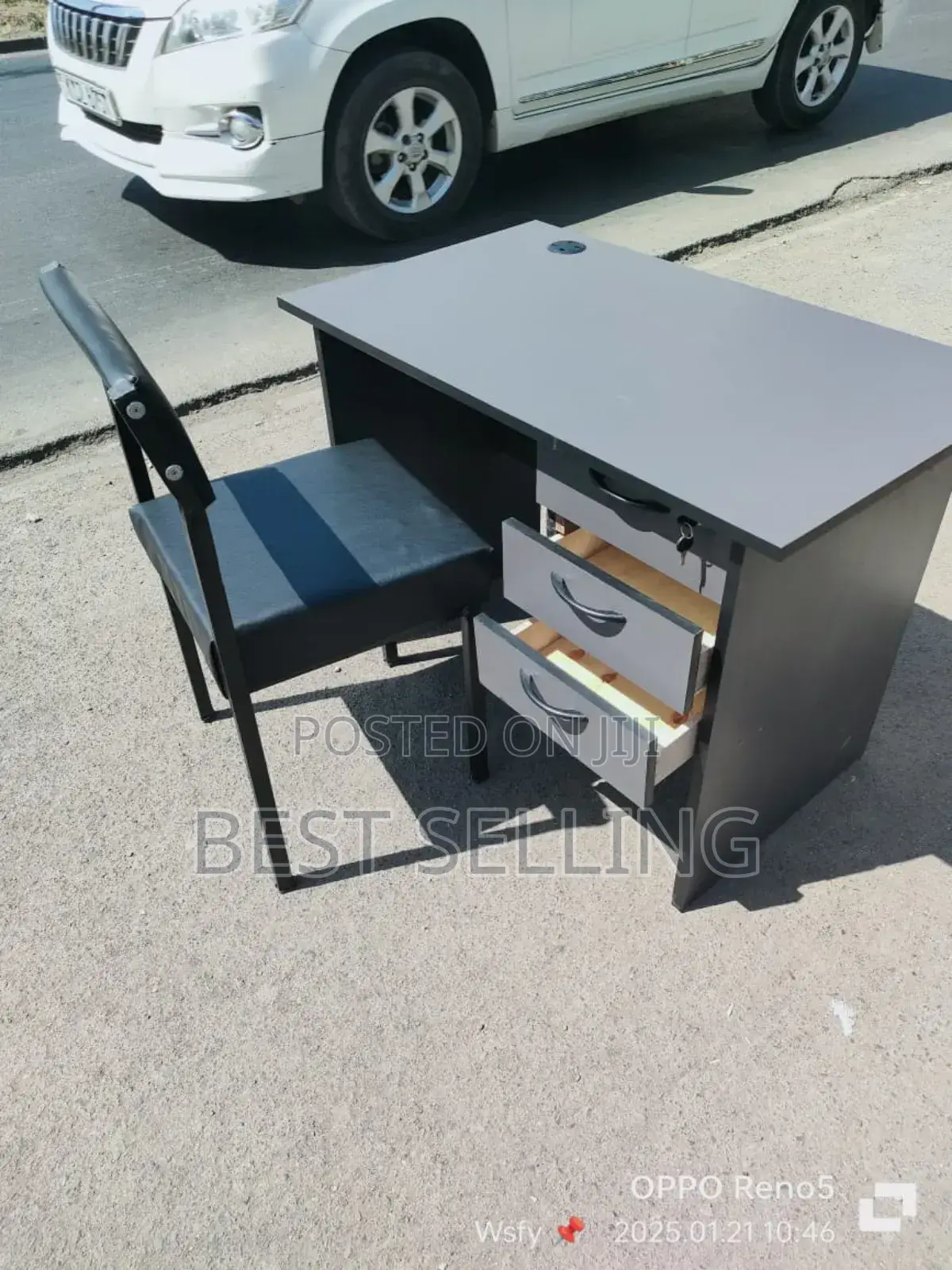 1.2m Office Desk /Caterina Chair