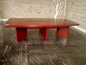 Boardroom / Conference Table Size 3m