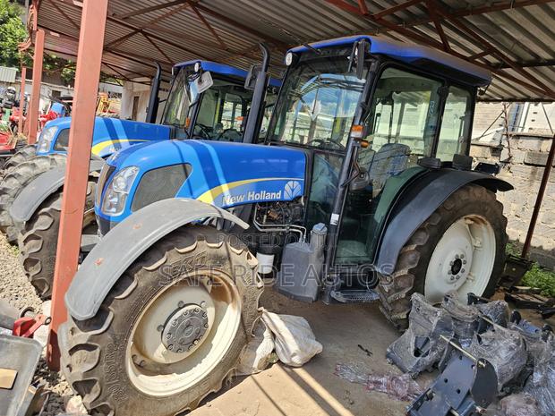 New Holland - thumbnail 2