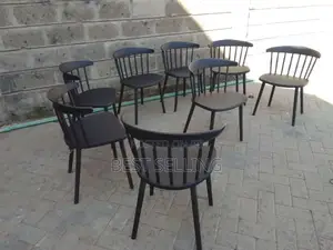 Strong and Durable Outdoor Seating
