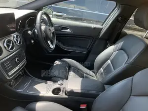 Mercedes-Benz GLA-Class 2018 Gray