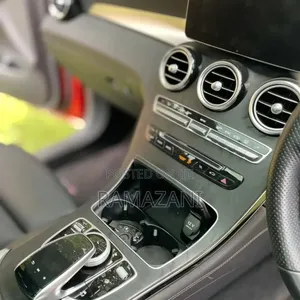 Mercedes-Benz GLC-Class 2018 Red