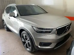 Volvo XC40 T3 Petrol FWD 2018 Silver