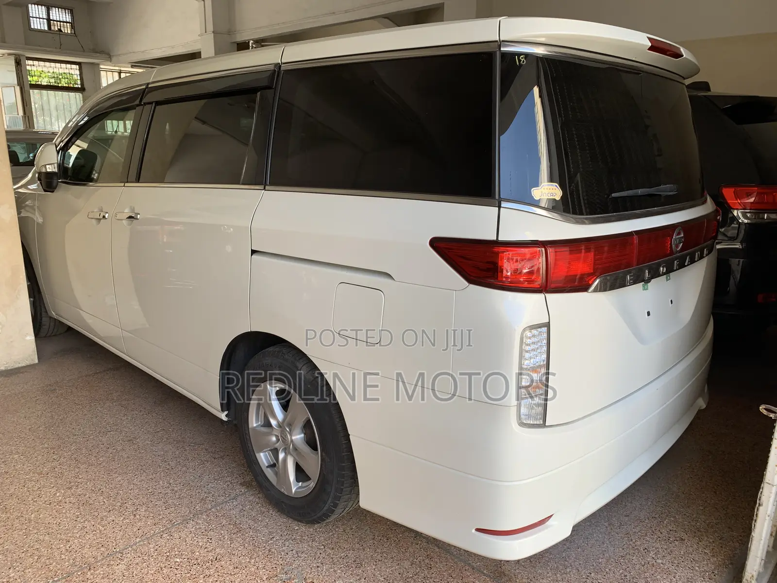 Nissan Elgrand 2016 Off white