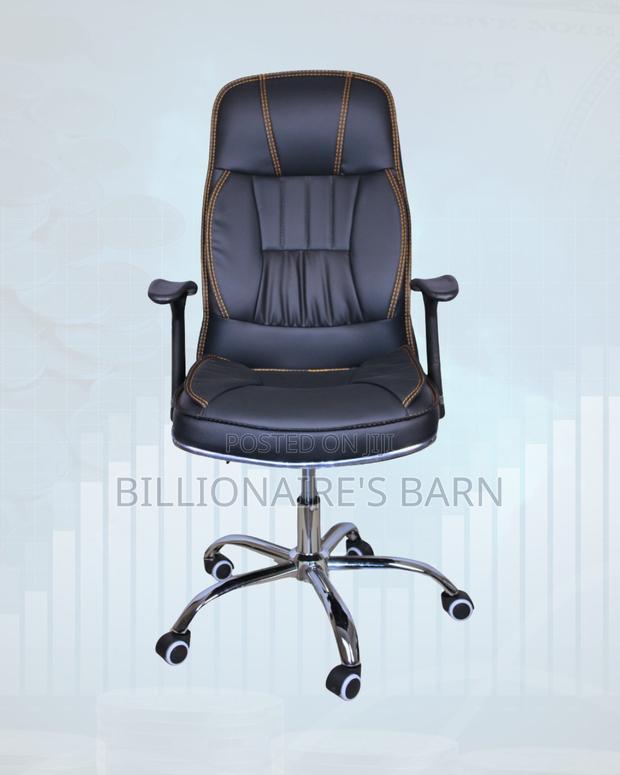 Durable Height — Executive Leather | Same-Day Delivery Available