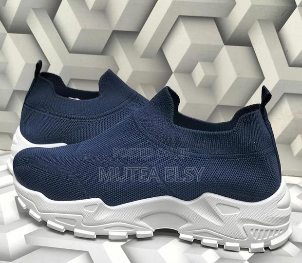 Black,Brawn Navyblue Ladies Breathable Orthopedic Rubbers - main view