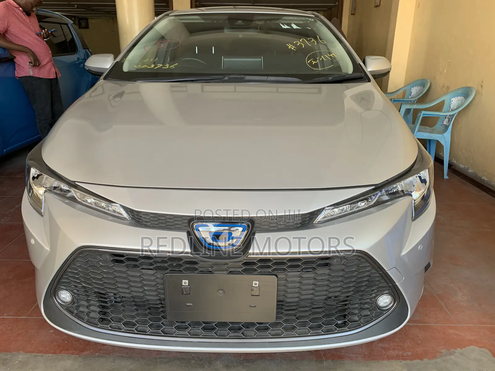 Toyota Corolla LE Eco (1.8L 4cyl 2A) 2019 Silver