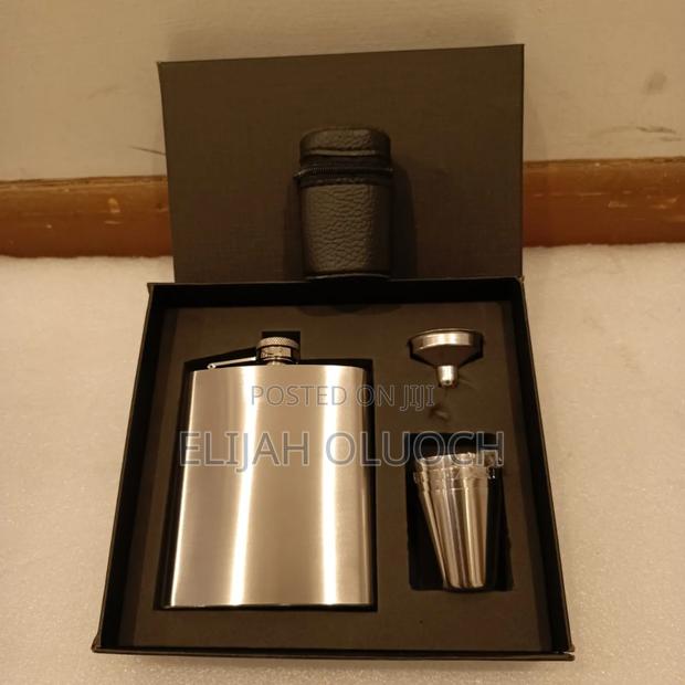 Whiskey Flask Gift Set With 4 Tumblers - main view