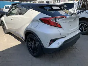Toyota C-HR 2017 White