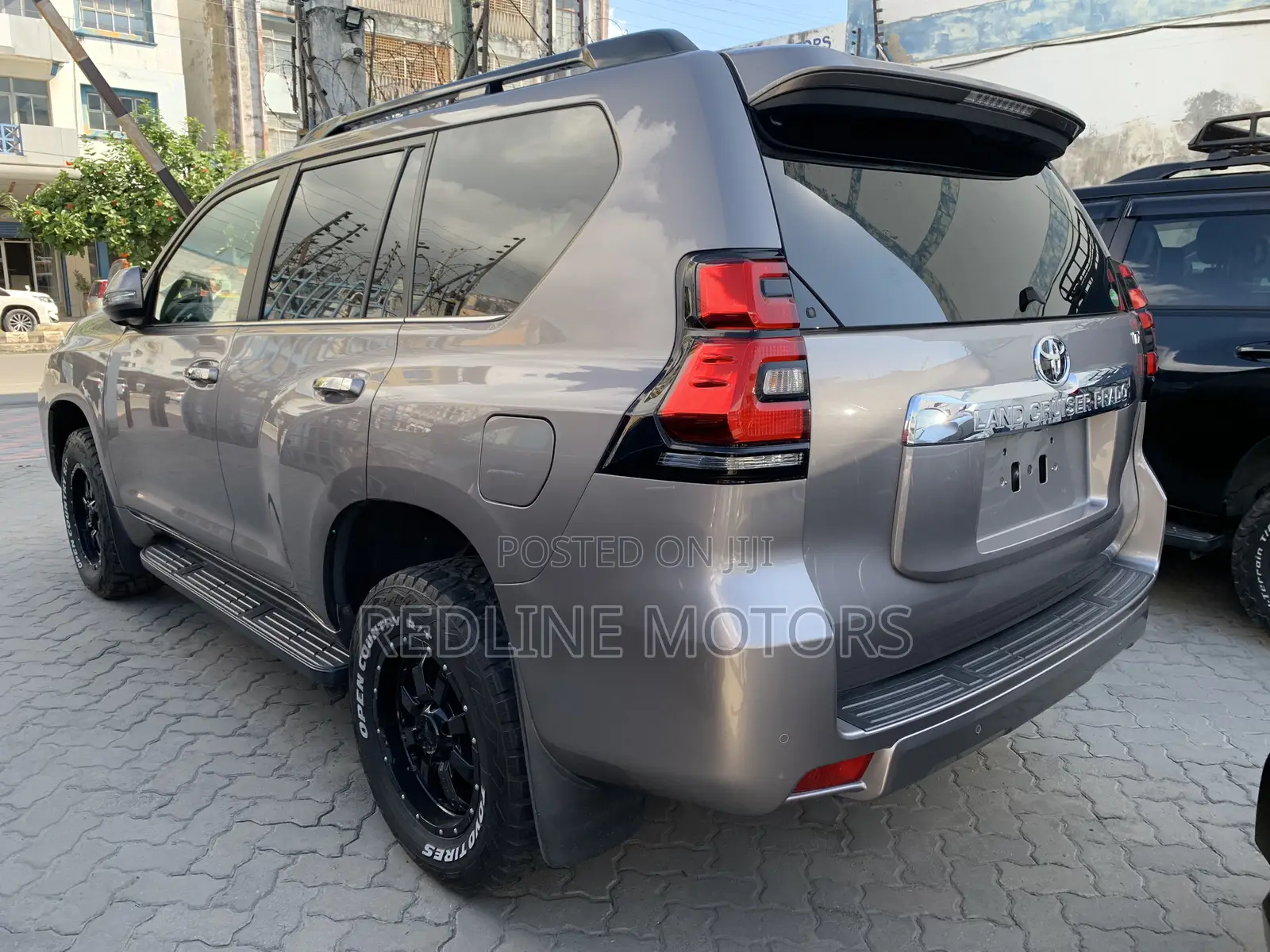 Toyota Land Cruiser Prado 2.8 2018 Ivory