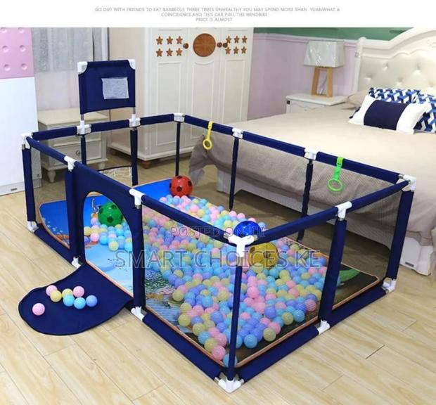 Play Pen 📌30 Balls Inside