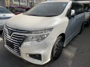 Nissan Elgrand 2018 Off white