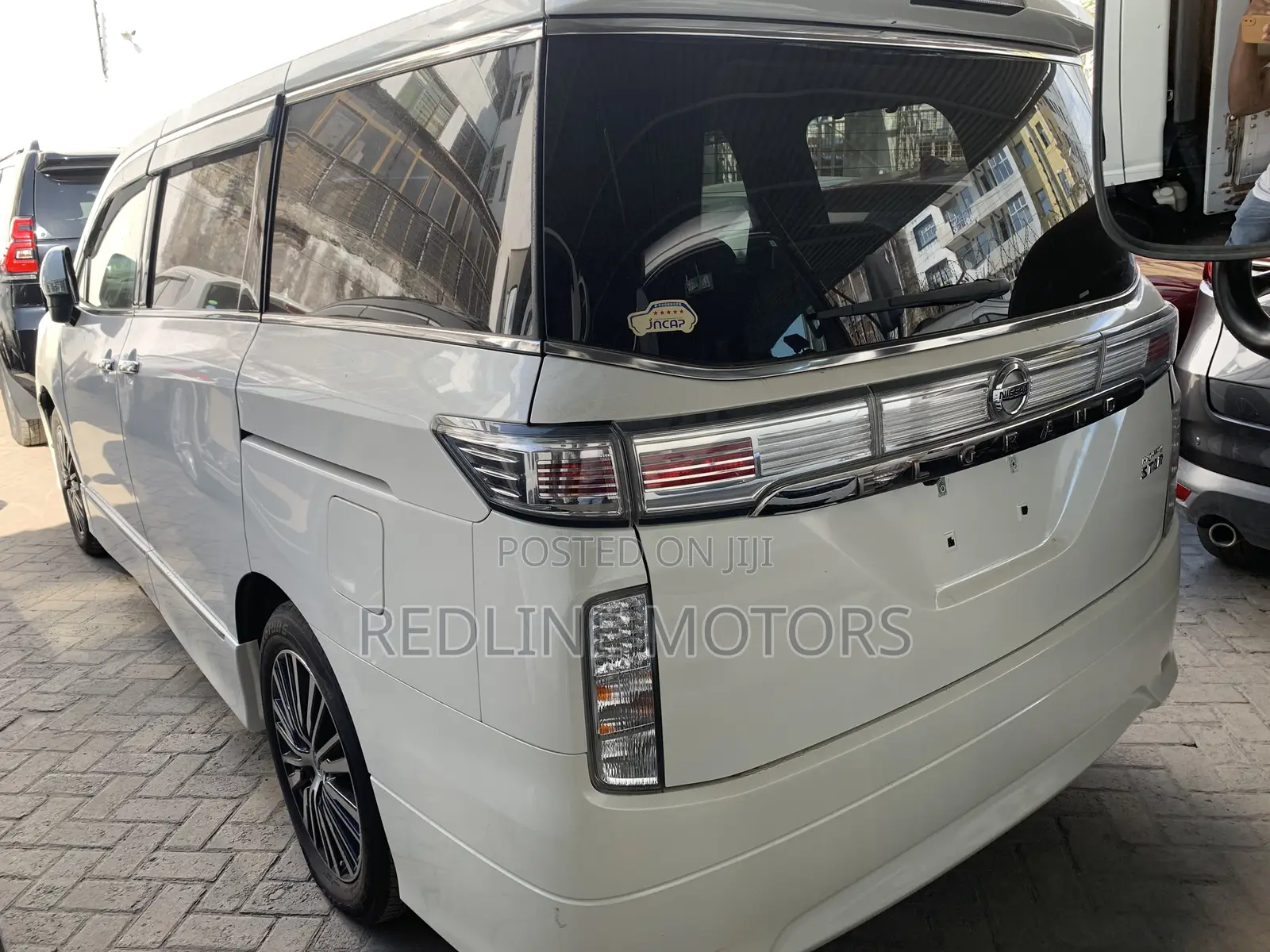Nissan Elgrand 2018 Off white