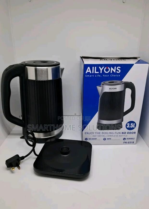 Ailyons 3.5 Litres Plastic Kettle