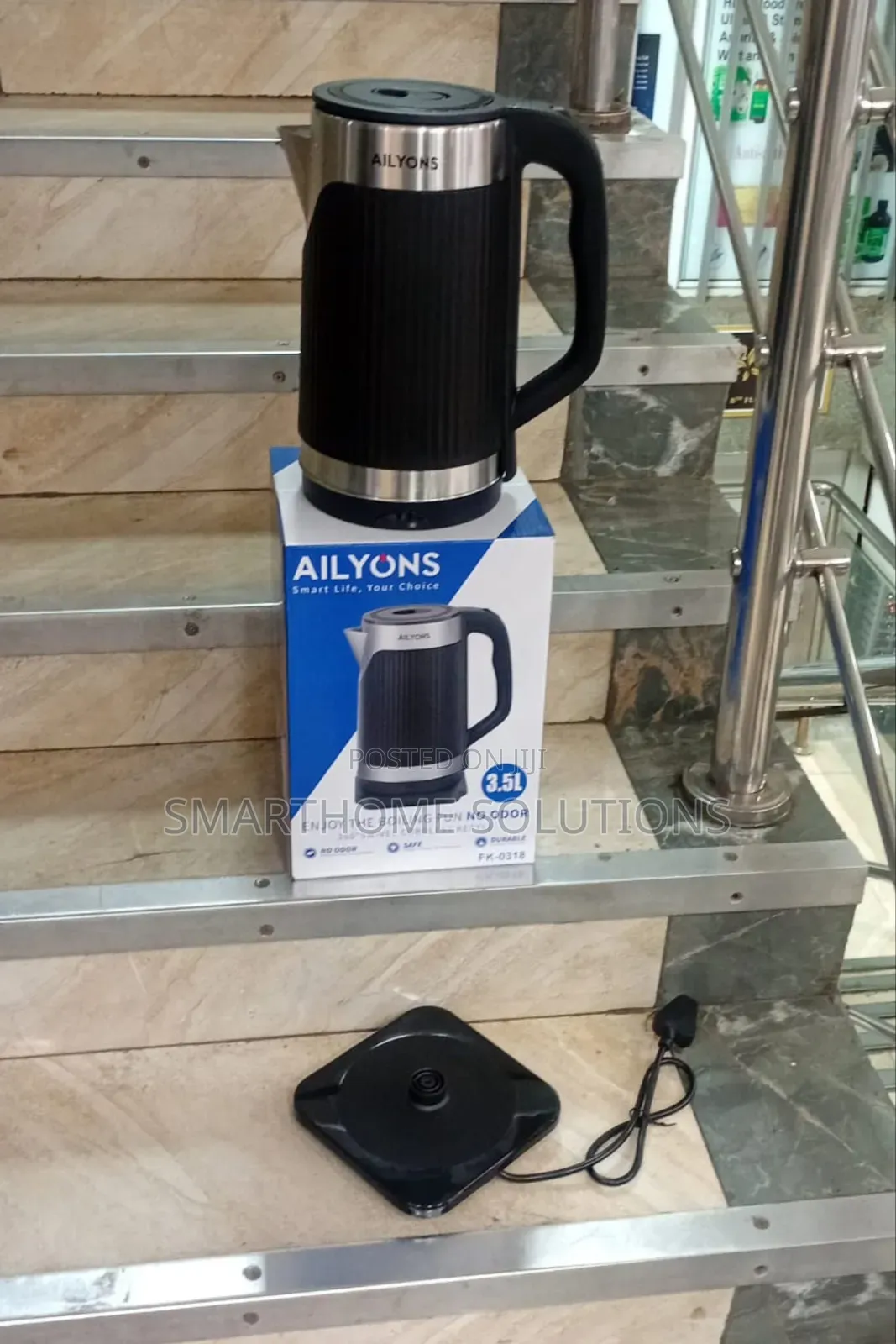 Ailyons Kettle 3.5 Litres Electric Jug